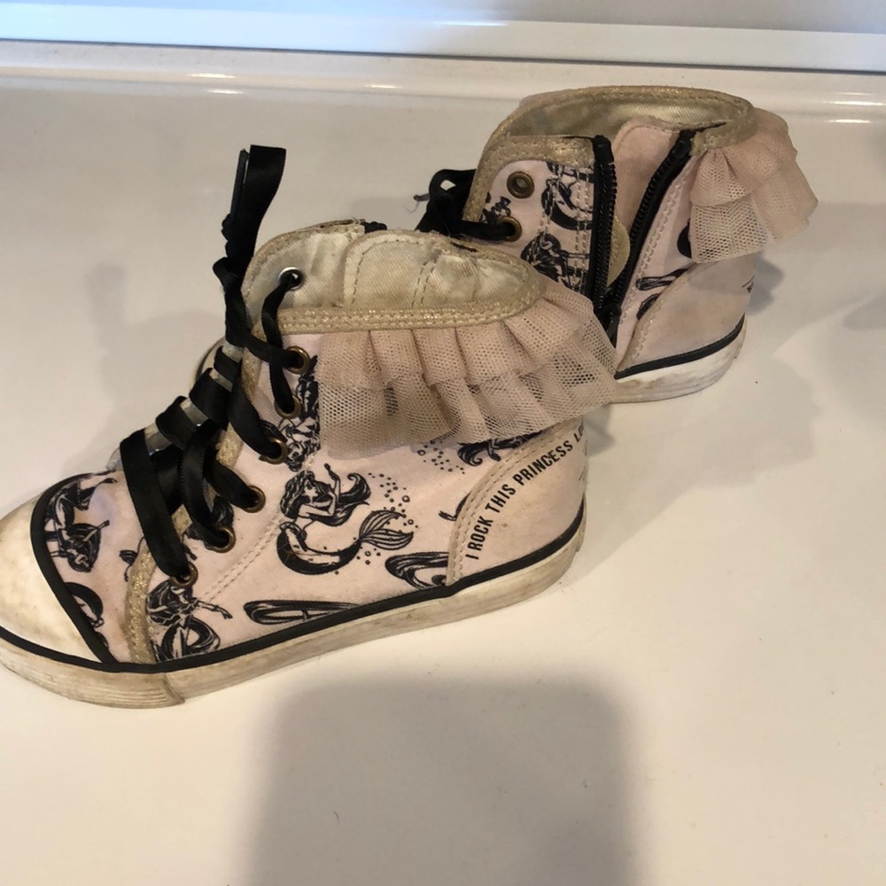 Stride Rite Sneakers
